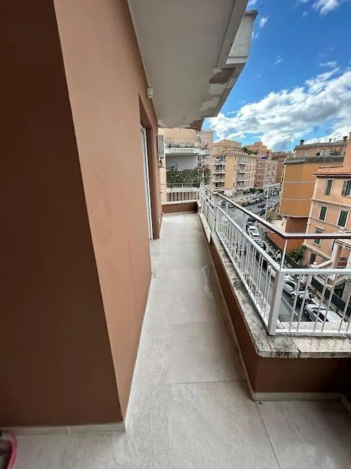 Momenti Di Felicita A Roma Apartment